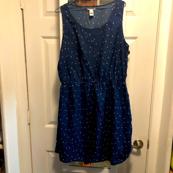 mng Dresses & Skirts - Dress for business or casual!